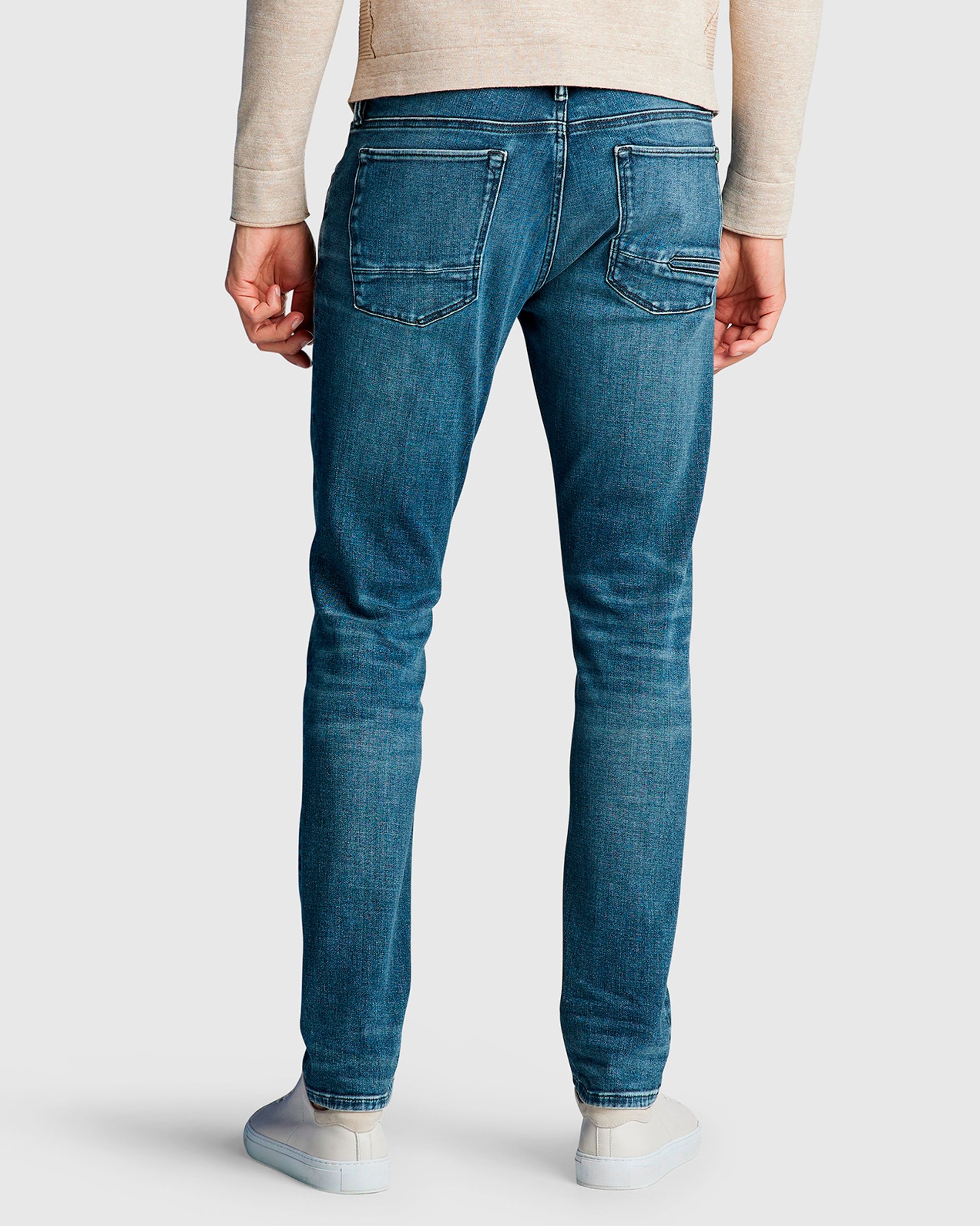 Cast Iron Riser Slim Fit Jeans | Shop nu - OFM.